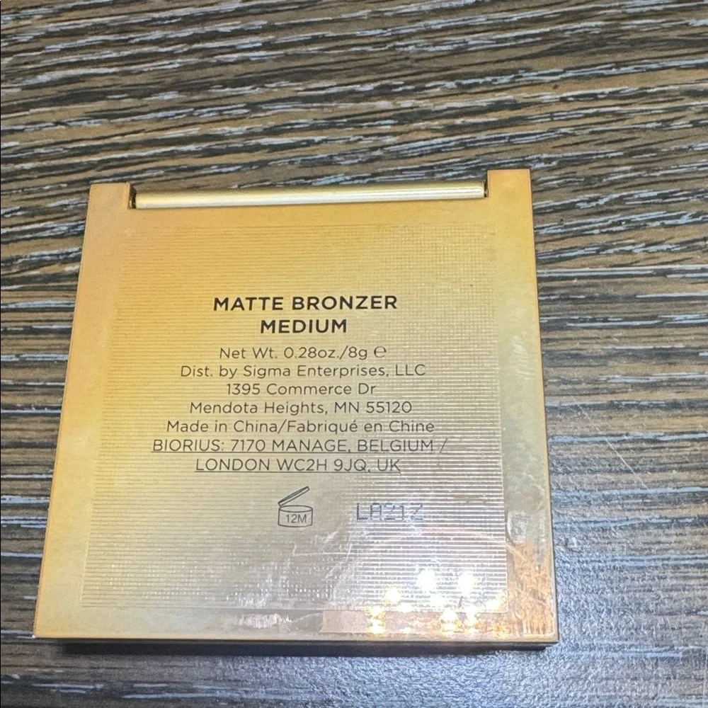 Sigma Beauty Matte Bronzer medium